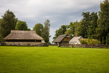 Traditional housing of the indigenous populations of Estonia