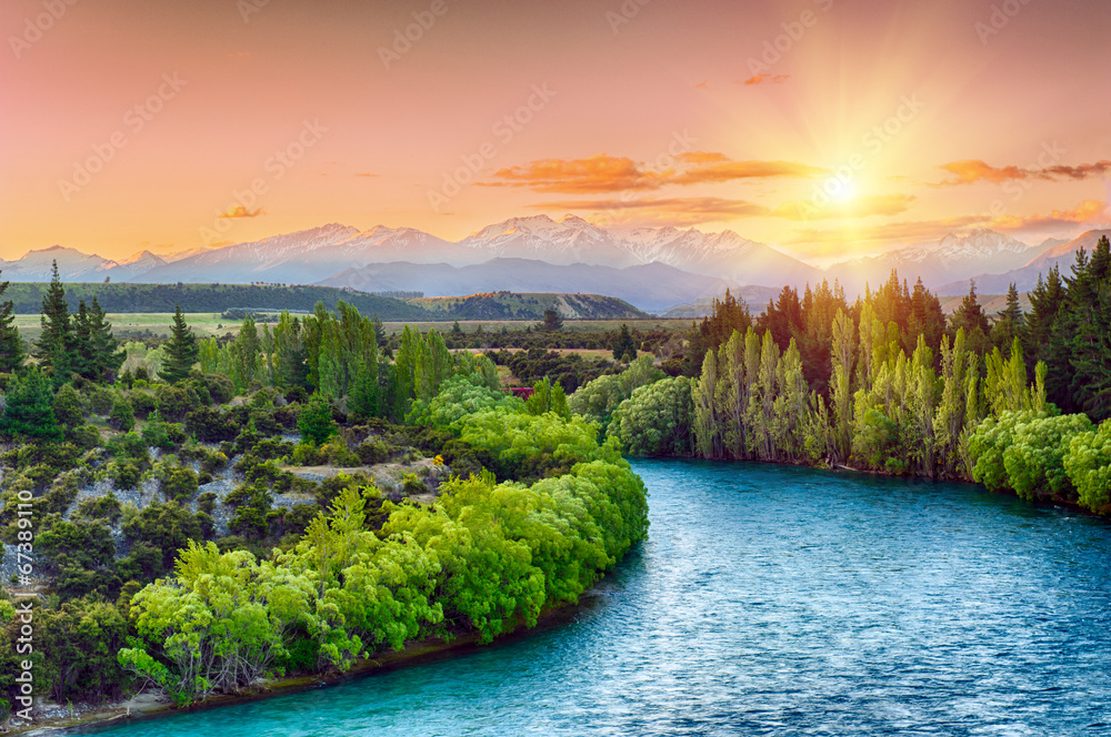 Wall mural clutha river