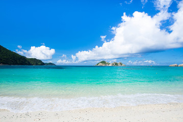 沖縄の海・阿波連ビーチ