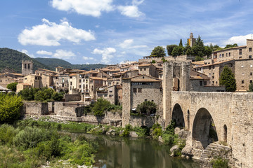 Naklejka na ściany i meble Besalu, Girona Spain