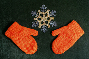 Mittens and snowflake