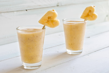 Banana smoothies