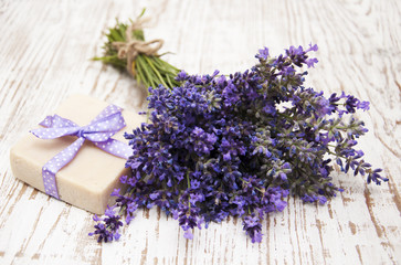 Obraz na płótnie Canvas Lavender and soap with natural ingredients