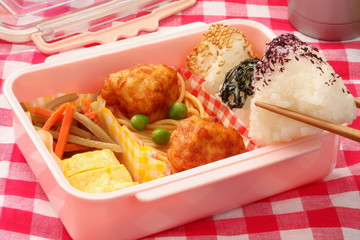 弁当　ランチ　ランチボックス