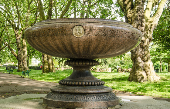 Slade Fountain, Kennington
