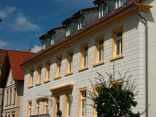 Gebäude des ehemaliges Amtsgericht bei Sonnenschein in der Hauptstraße in der Altstadt von...