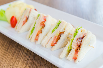 Club sandwiches