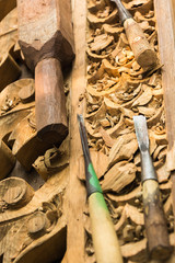 Tools and wood to be carved