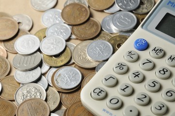 お金と電卓