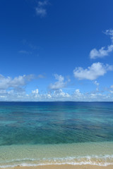 コマカ島の美しいビーチ