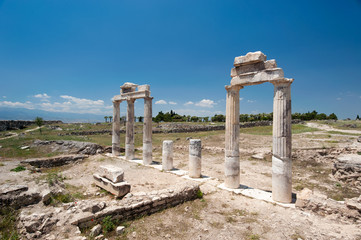 Fototapeta premium Ancient castle in Pamukkale
