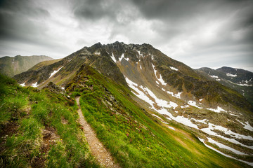 Fototapeta premium Hiking trail in the Romanian mountains
