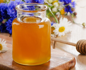 Obraz na płótnie Canvas Jar of honey