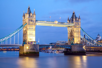 Panele Szklane Podświetlane  Tower Bridge w Anglii
