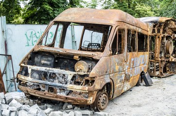 rusty bus