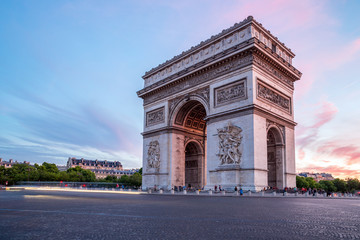 Fototapeta na wymiar Arc of Triomphe Paris