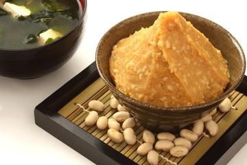 味噌　味噌汁　大豆