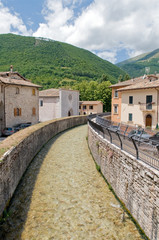 Fototapeta na wymiar Scorcio di Visso - Monti Sibillini