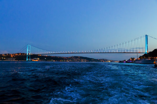 Bosphorus bridge, Istanbul, Turkey