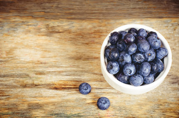 blueberries in the white bowl