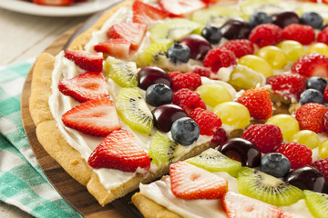 Homemade Natural Fruit Pizza