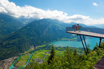 Aussichtsplattform im Berner Oberland - obrazy, fototapety, plakaty