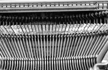 Typewriter mechanism