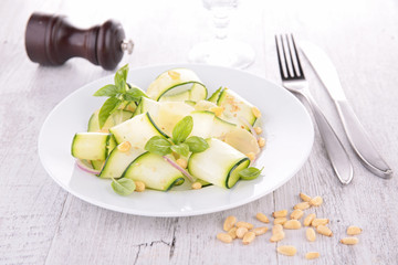 zucchini salad