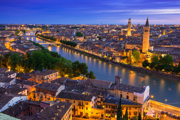 Night aerial view of Verona. Italy - obrazy, fototapety, plakaty