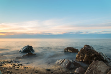 Fototapeta na wymiar Ocean shore (Slow shutter speed)