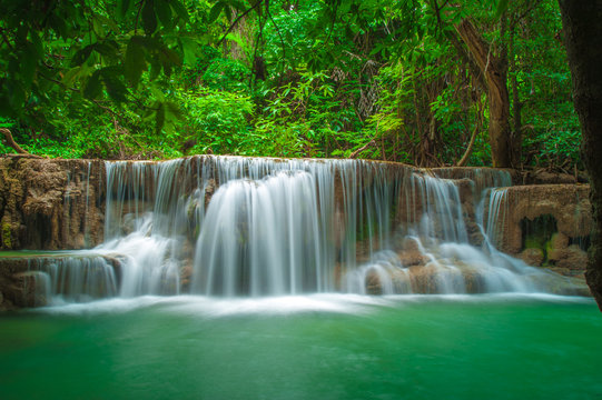 Thailand waterfall in Kanjanaburi (Huay Mae Kamin) © tomruethai