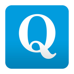 Etiqueta tipo app azul simbolo Q