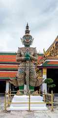 Obraz premium Guardian statue at Wat Phra Kaew, Temple of the Emerald Buddha