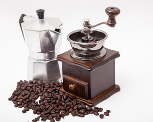 Isolated coffee bean grinder and moka pot