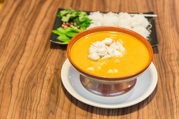 noodles fish curry crab