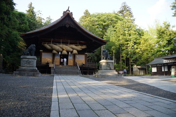 諏訪大社下社秋宮　神楽殿