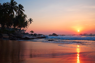 Obraz premium Sunset on the beach