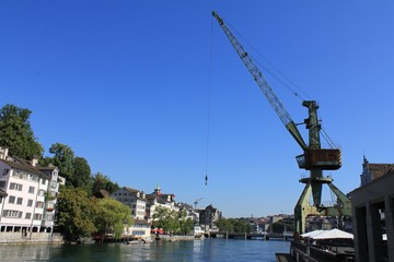 Fototapeta premium Hafenkran Limmat Zürich