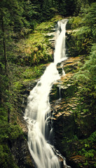 Kamieńczyk waterfall in Szklarska Poręba © wrzesientomek