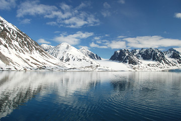 Einfahrt in den Magdalenenfjord