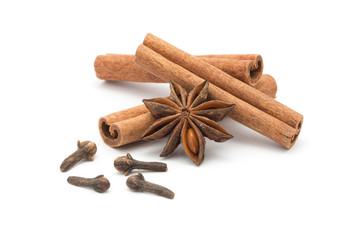 Cloves, anise and cinnamon