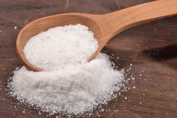 Fototapeta na wymiar Salt in a spoon