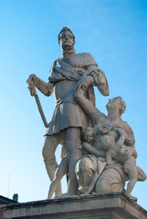 Fototapeta premium Statua Ferdinando I de' Medici, monumento, Pisa