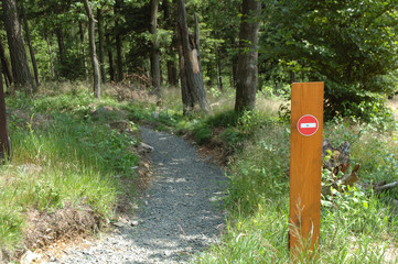 trail closed sign