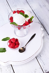 Creamy ice cream with raspberries