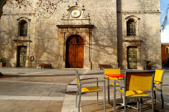 102294 Parvis d'&eacute;glise