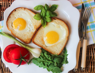 toast with egg