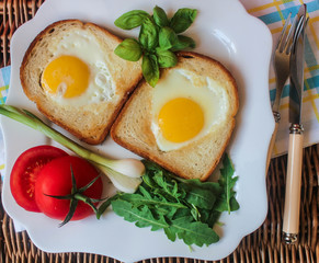 toast with egg