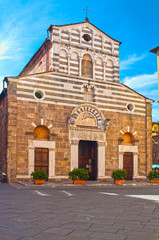 Fototapeta na wymiar Lucca - Chiesa S.Giusto