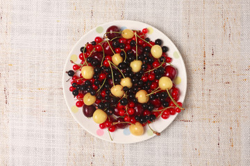 Mixed  berries in bowl